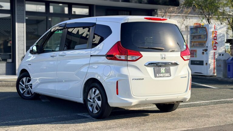 188_HONDA_FREED 06