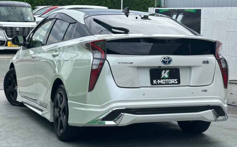 229_PRIUS 50S 02