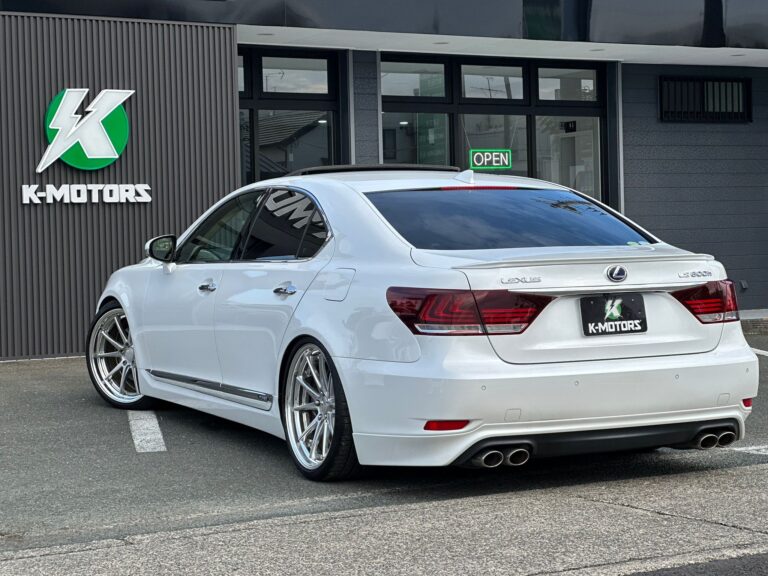 263_Lexus LS600h 06