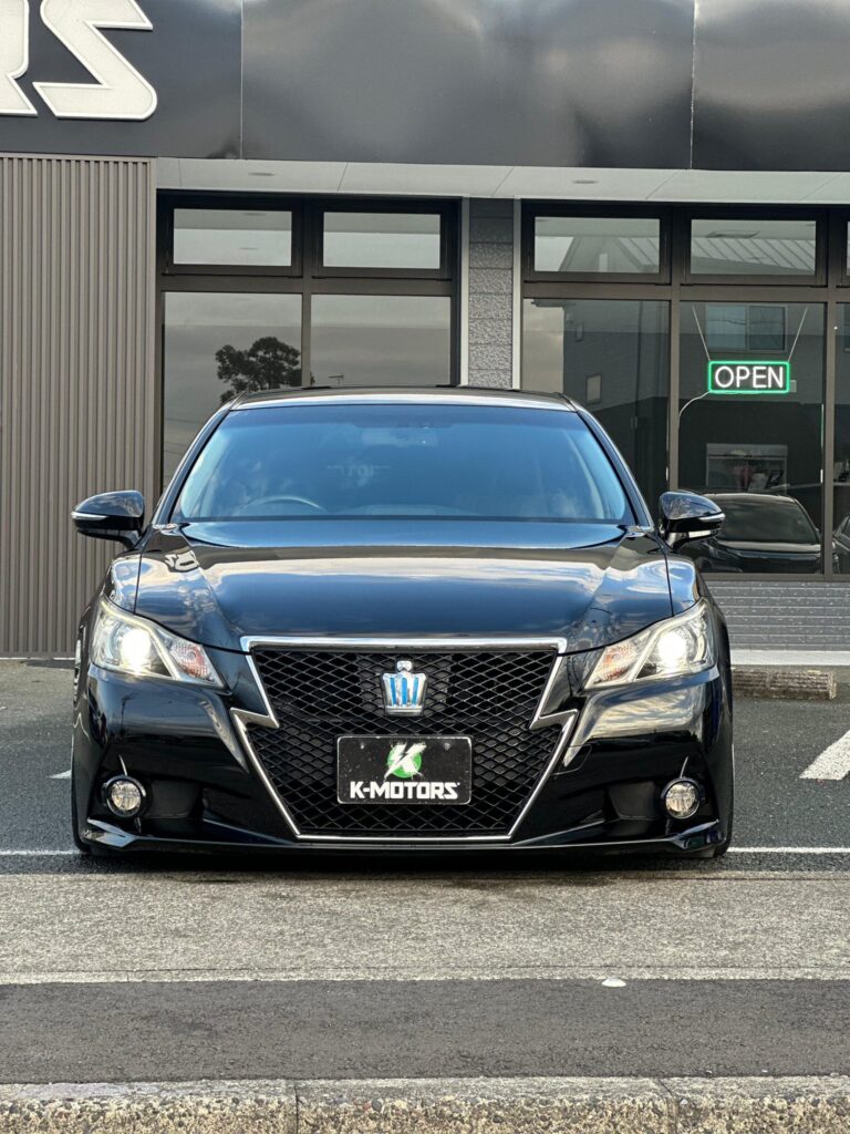 272_Crown Hybrid 02
