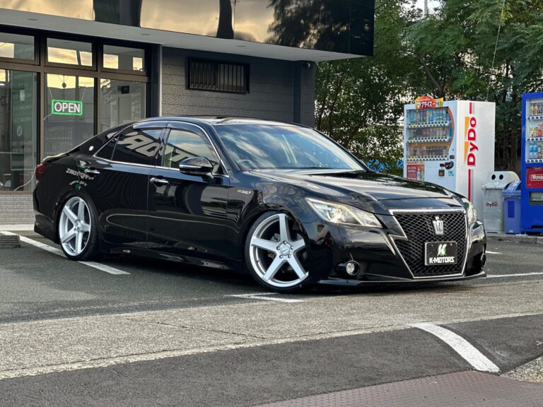 272_Crown Hybrid 03