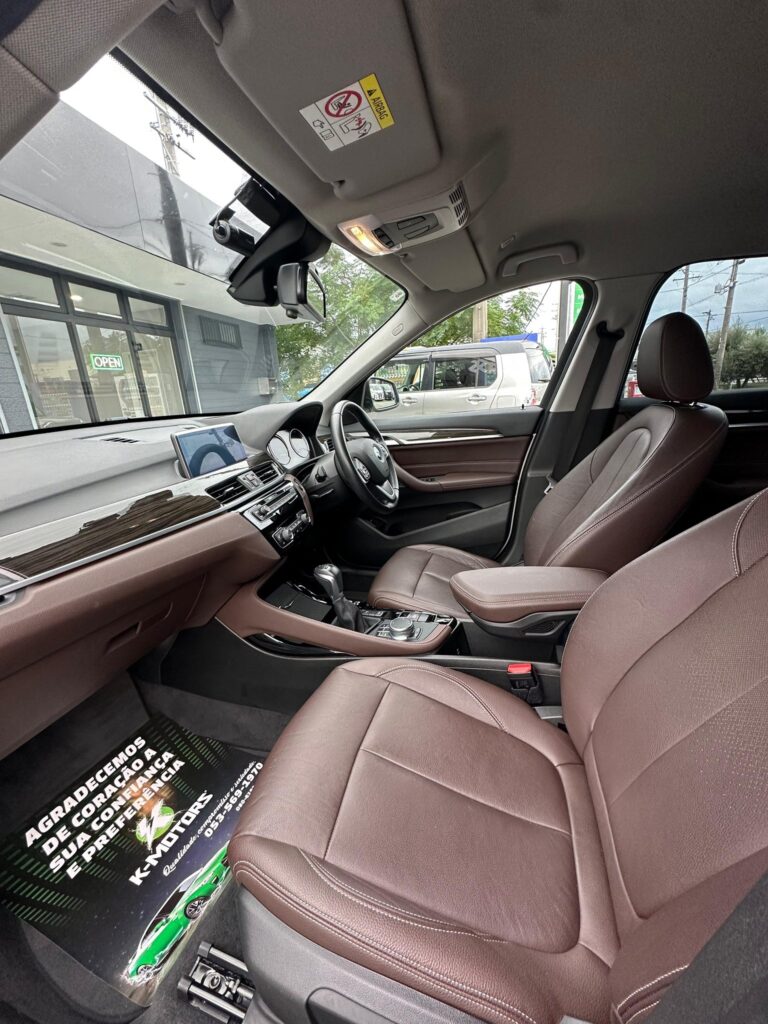 274_BMW X1 18D 09