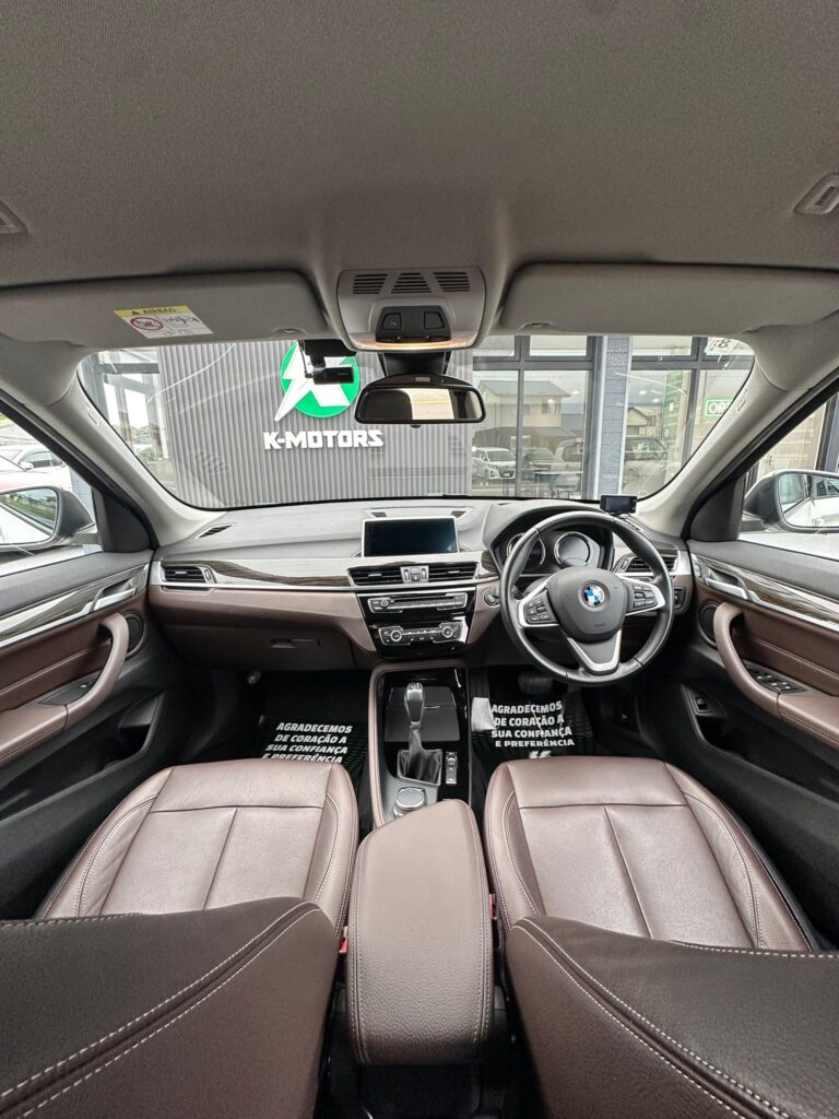 274_BMW X1 18D 11