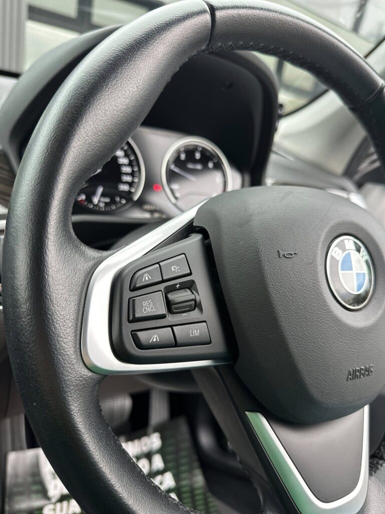 274_BMW X1 18D 14