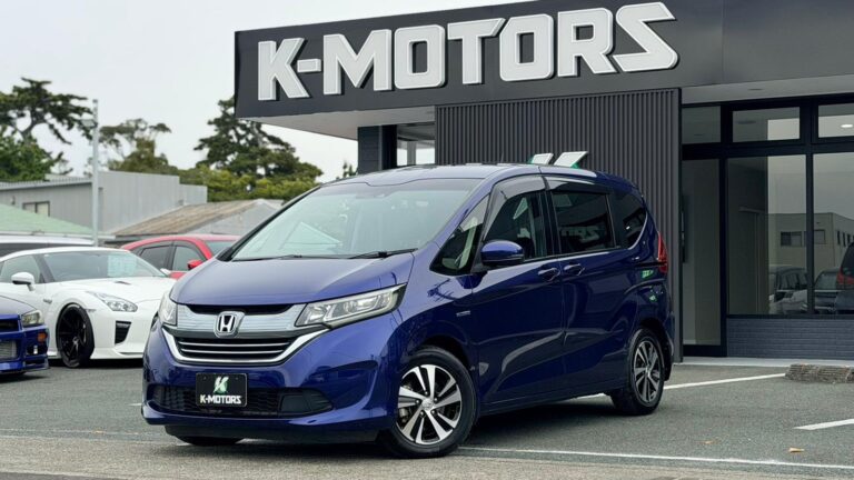 284_HONDA FREED+ 01